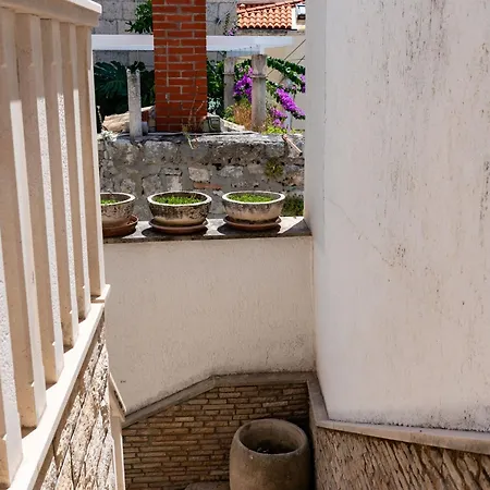 Casa Radha Bella